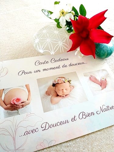 Carte cadeau de naissance. Idée originale de cadeau de naissance. Bien être maman & bébé : Massage, réflexologie, thérapeutique bain bébé, nounou de jour & de nuit. Cabinet à Plélan-le-Grand et déplacement en Ille-et-Vilaine (Rennes, Saint-Malo, Dinard), Morbihan (Vannes, Ploermel) et Côtes d'Armor. Iveta Cardi - Douceur et bien naitre